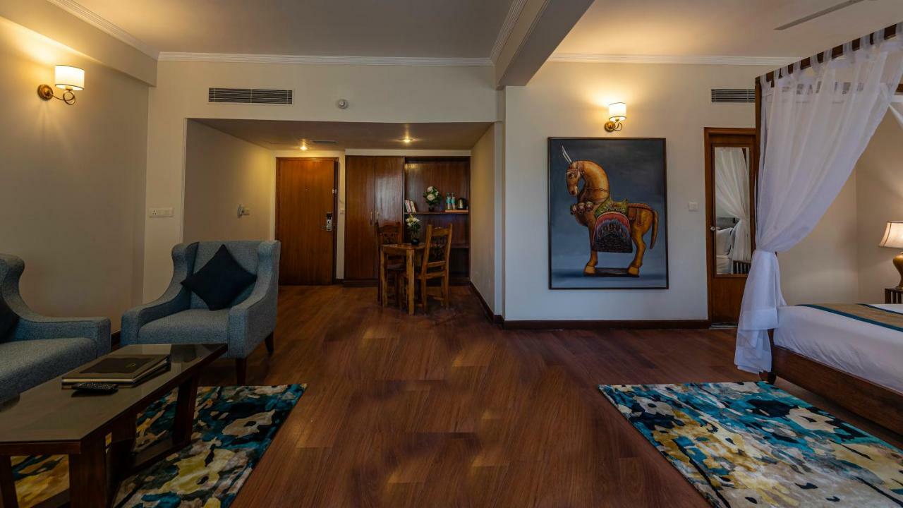Hotel 8Fold By Larisa Shimla Exterior foto